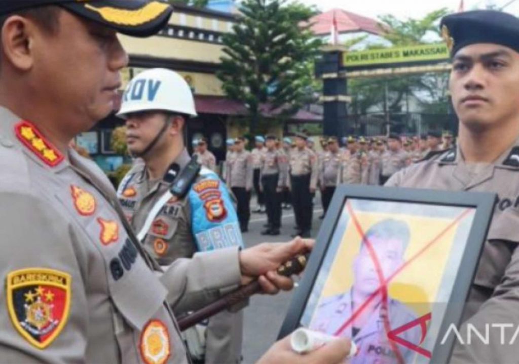 Anggota Polrestabes Makassar di PTDH, Kesalahannya Fatal Banget - GenPI.co SULSEL