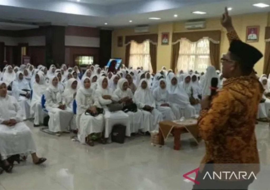 23 Lansia di Jeneponto Semangat Ikut Manasik Haji 2023 - GenPI.co SULSEL
