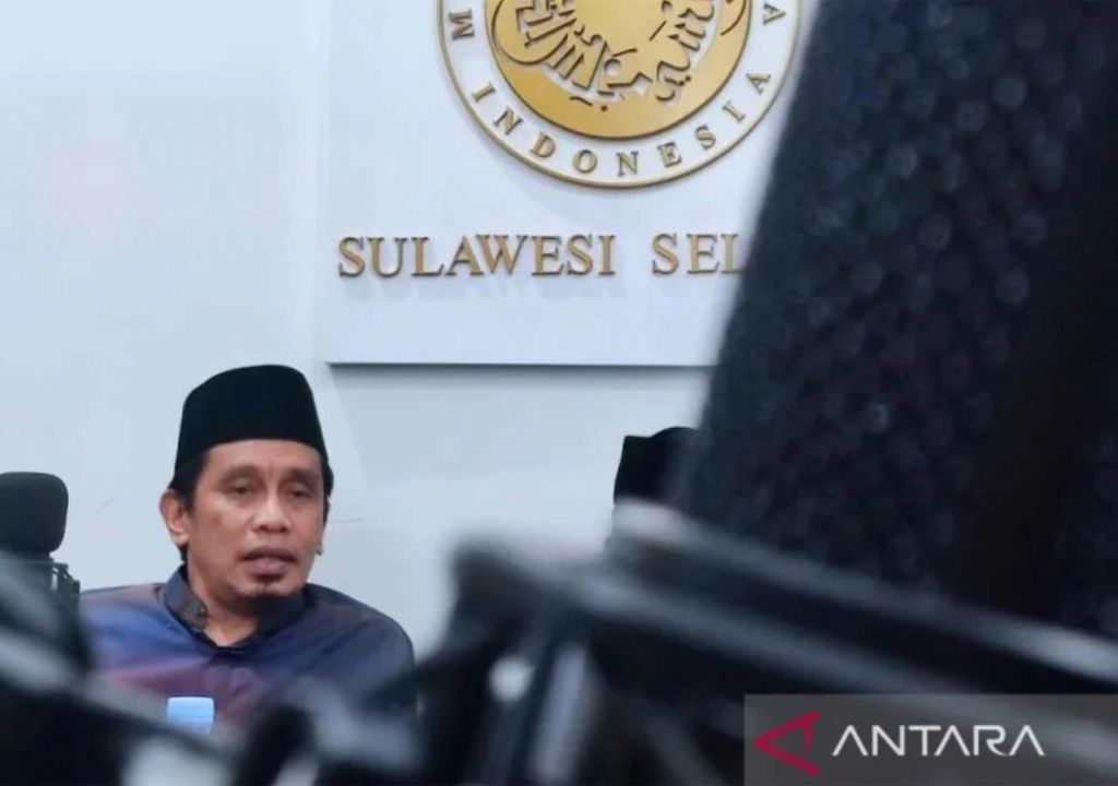 Haji Makassar Pamer 180 Gram Emas, MUI Sulsel Kecewa Berat - GenPI.co SULSEL