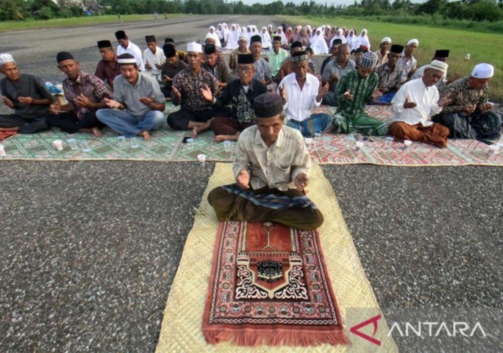 Kekeringan Panjang, Pemkab Jeneponto Salat Istisqa Meminta Hujan - GenPI.co SULSEL