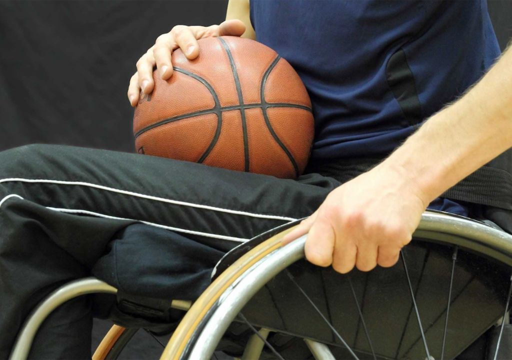 uploads/sultra/arsip/normal/2022/02/11/ilustrasi-disabilitas-melakukan-olahraga-di-atas-kursi-fot-gojs.jpg - GenPI.co SULTRA