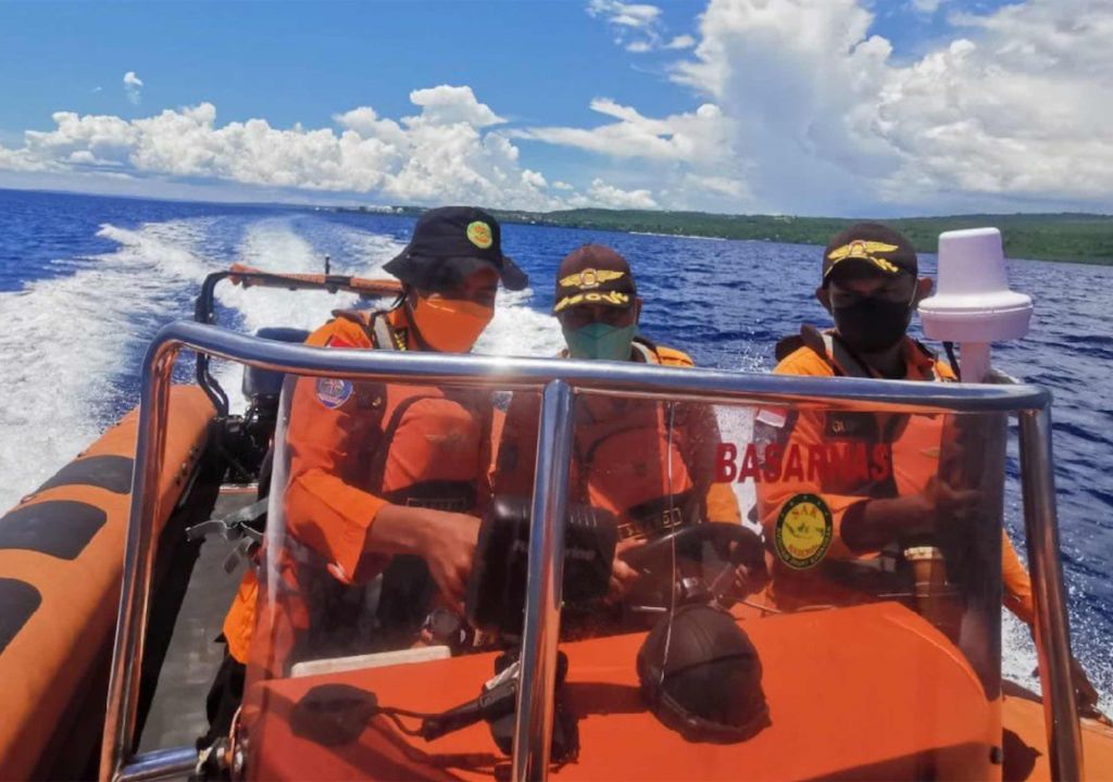 Nelayan Bone Hilang Misterius di Perairan Busel Sultra, Tolong! - GenPI.co SULTRA