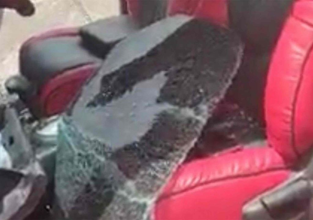Pyar! Pecah Kaca Mobil di Kendari, Maling Gondol Jutaan Rupiah - GenPI.co SULTRA