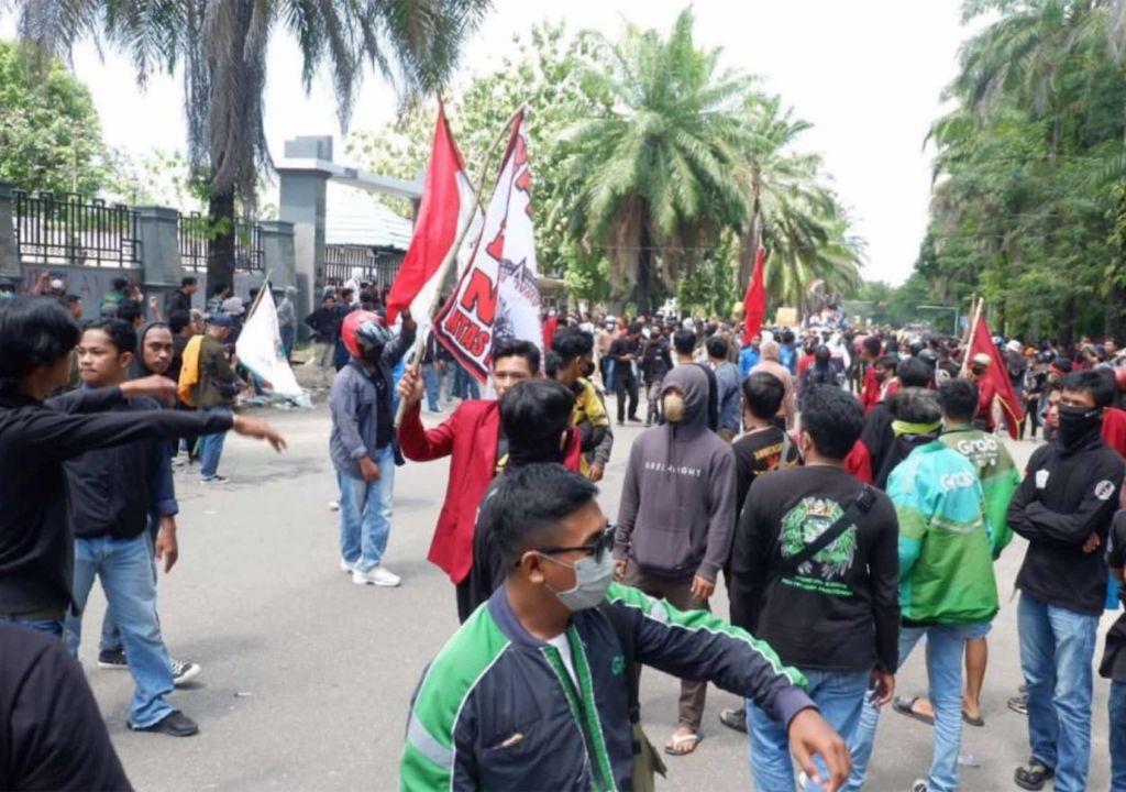 Driver Ojol Sultra Ikut-ikutan Demo, Mereka Minta Ini ke Jokowi - GenPI.co SULTRA