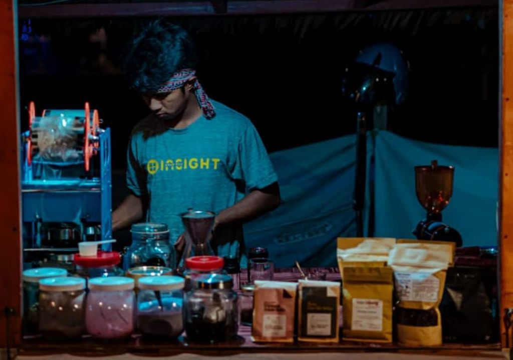 Keseringan Nongkrong, Mahasiswa Kendari Sukses Bangun Coffe Shop - GenPI.co SULTRA