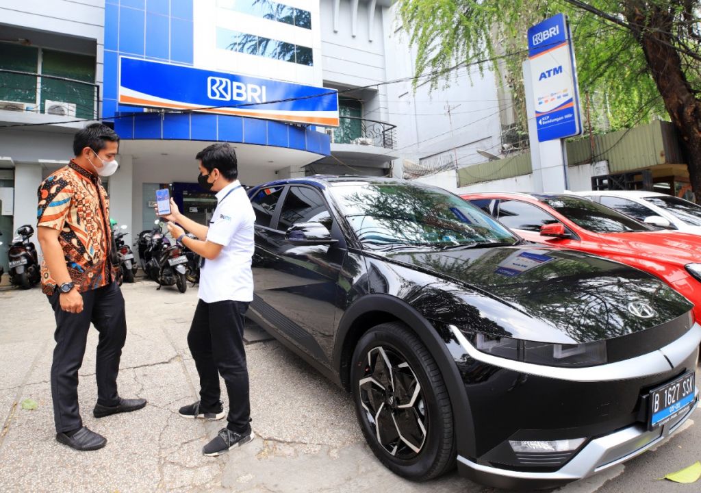 Dukung Net Zero Emission 2060, BRI Sudah Pakai Mobil Listrik untuk Operasional Bisnis - GenPI.co SULTRA