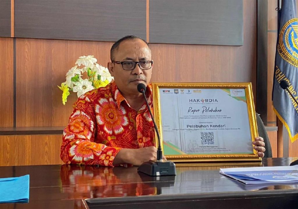 KPK Ganjar Penghargaan Pelabuhan Kendari, Selamat! - GenPI.co SULTRA