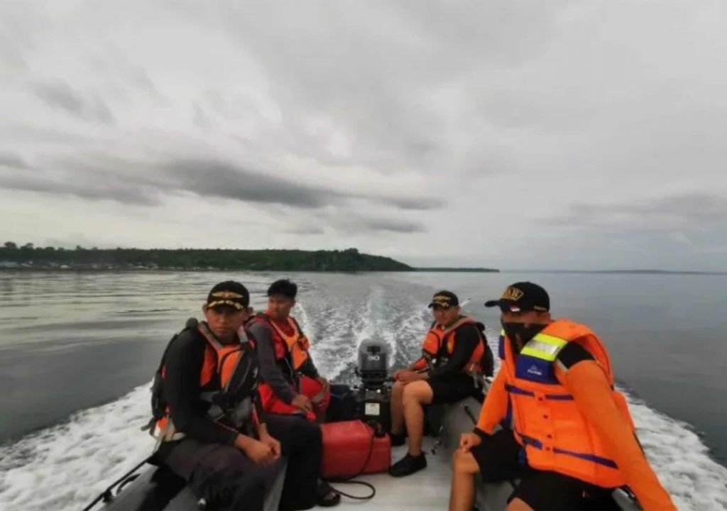Seorang Nelayan Hilang di Perairan Buton, Basarnas Kendari Turun Tangan - GenPI.co SULTRA
