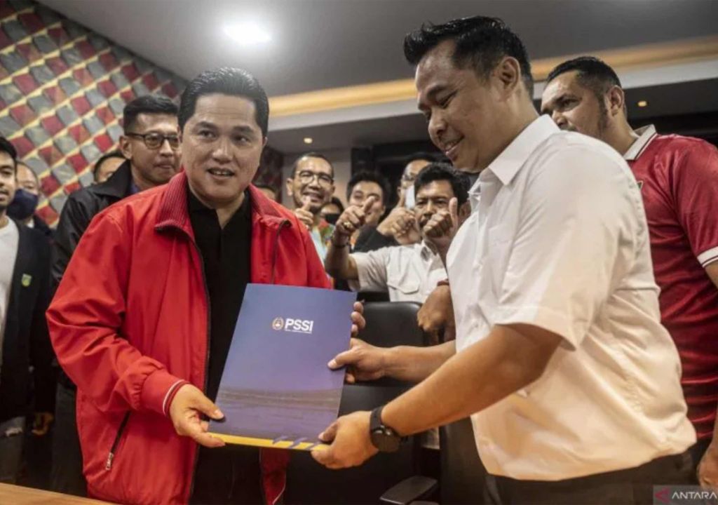 Erick Thohir Daftar Ketum PSSI, Didukung Milenial hingga Putra Jokowi - GenPI.co SULTRA