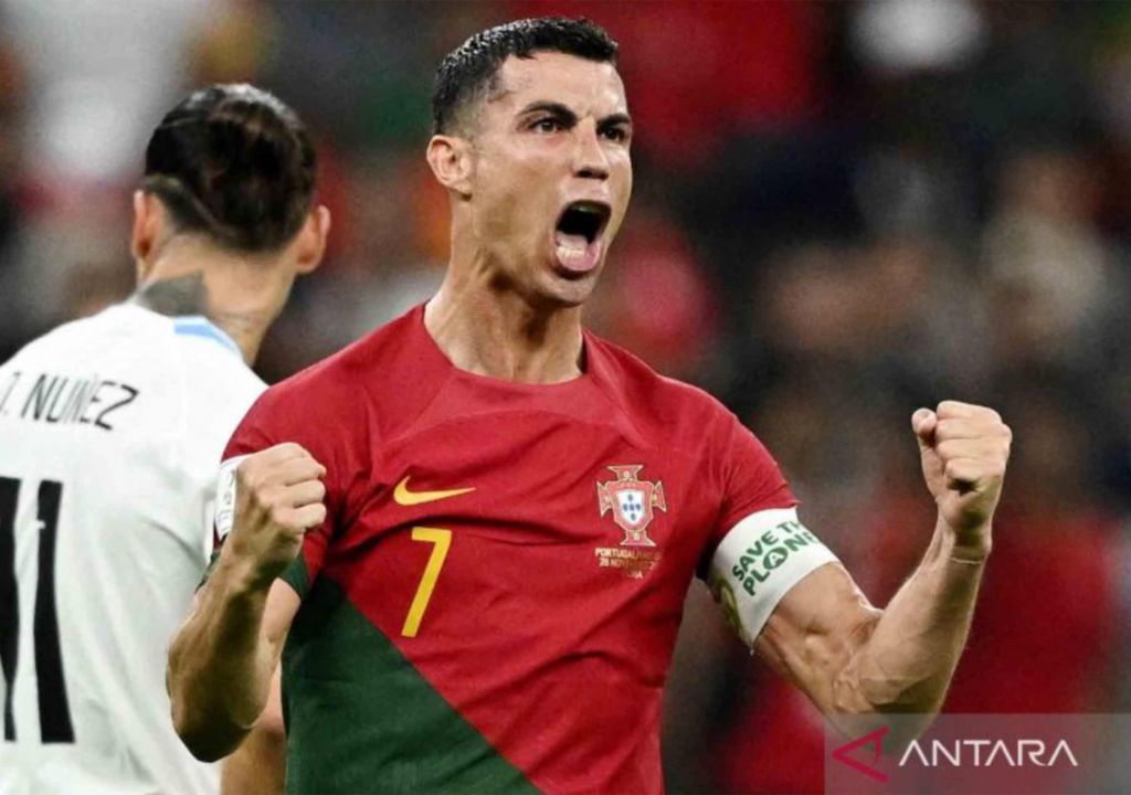 Tua-Tua Keladi, Cristiano Ronaldo Cetak Rekor Baru, Keren - GenPI.co SULTRA