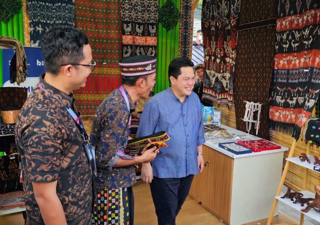 Cerita Perajin Gantungan Kunci Binaan BRI Ikut Pameran saat KTT ke-42 ASEAN - GenPI.co SULTRA
