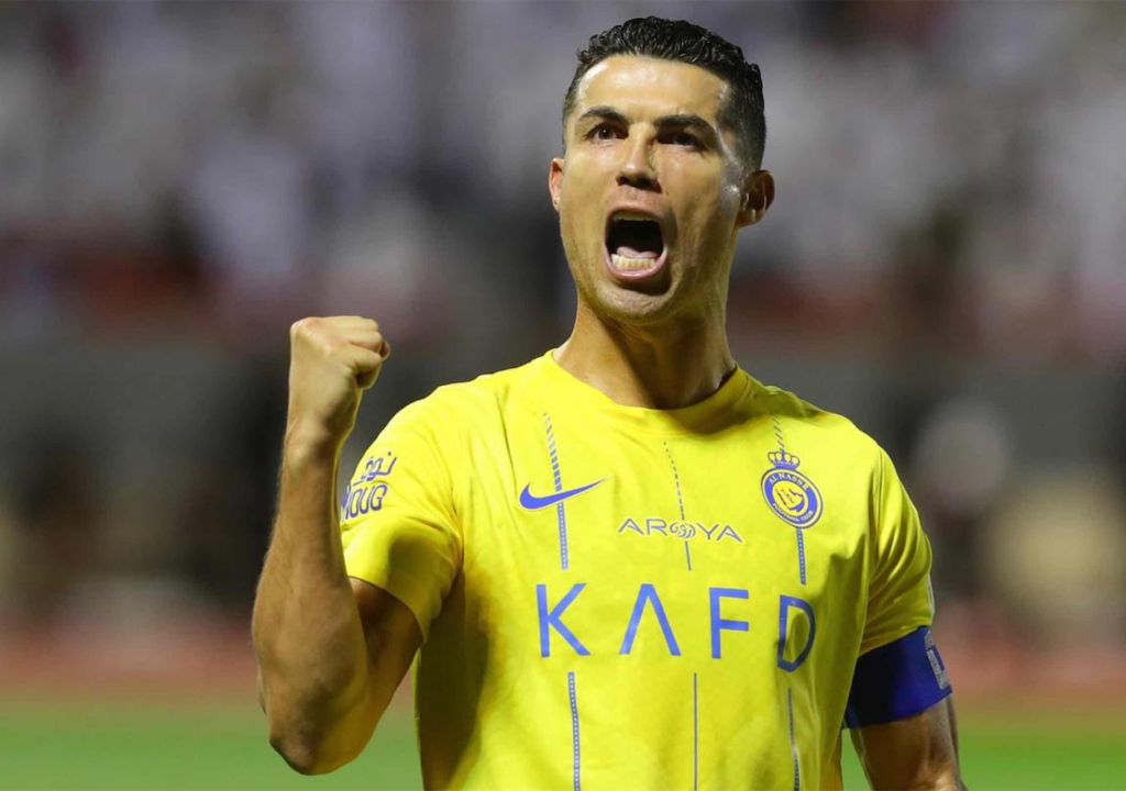 Cristiano Ronaldo Berencana Pensiun, Tetapi - GenPI.co SULTRA