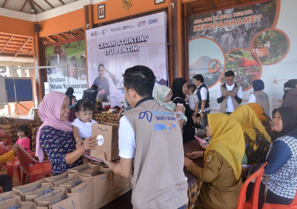 BRI Ajak Relawan Berpetualang Desa BRILiaN saat Program Relawan Bakti BUMN tahun 2024 - GenPI.co SULTRA