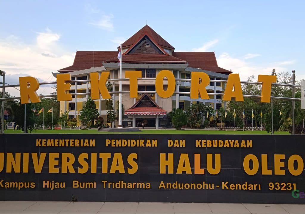 150 Universitas Terbaik Indonesia Versi 4ICU UniRank 2022, Ada UHO Kendari Lho! - GenPI.co SULTRA