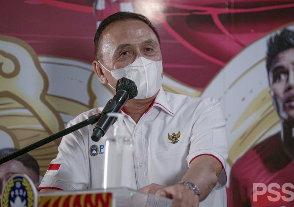 Asisten Wasit Tambahan Terbukti Tokcer, Ketum PSSI Puas Banget - GenPI.co SUMSEL