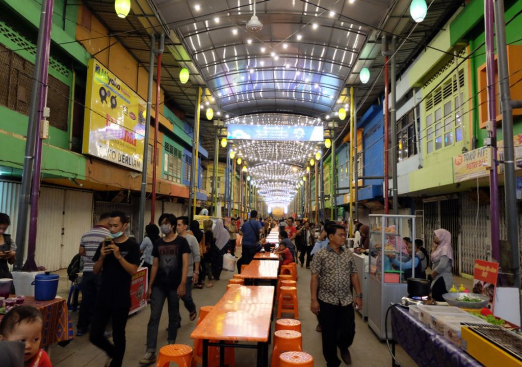 Lorong Basah Night Culinary, Surga Kuliner Hit di Kota Palembang - GenPI.co SUMSEL