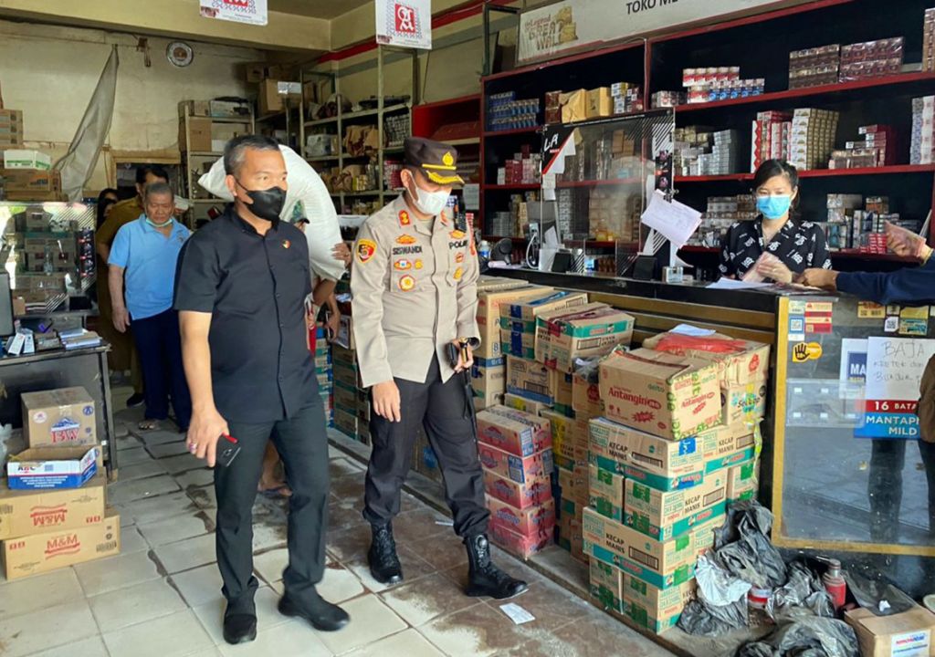 uploads/sumsel/arsip/normal/2022/03/23/kapolres-prabumulih-akbp-siswandi-saat-melakukan-sidak-di-s-kwea.jpg - GenPI.co SUMSEL