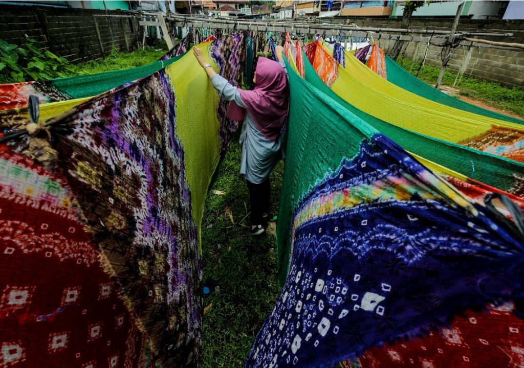 Kampung Tuan Kentang, Wisata Belanja Kain Tradisional Palembang - GenPI.co SUMSEL