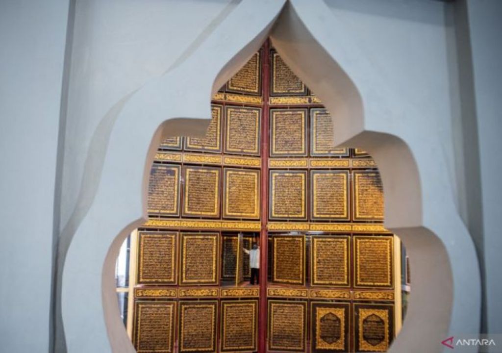 Bayt Al-Quran Al-Akbar Tampil Beda, Pengunjung: Seperti di Turki - GenPI.co SUMSEL