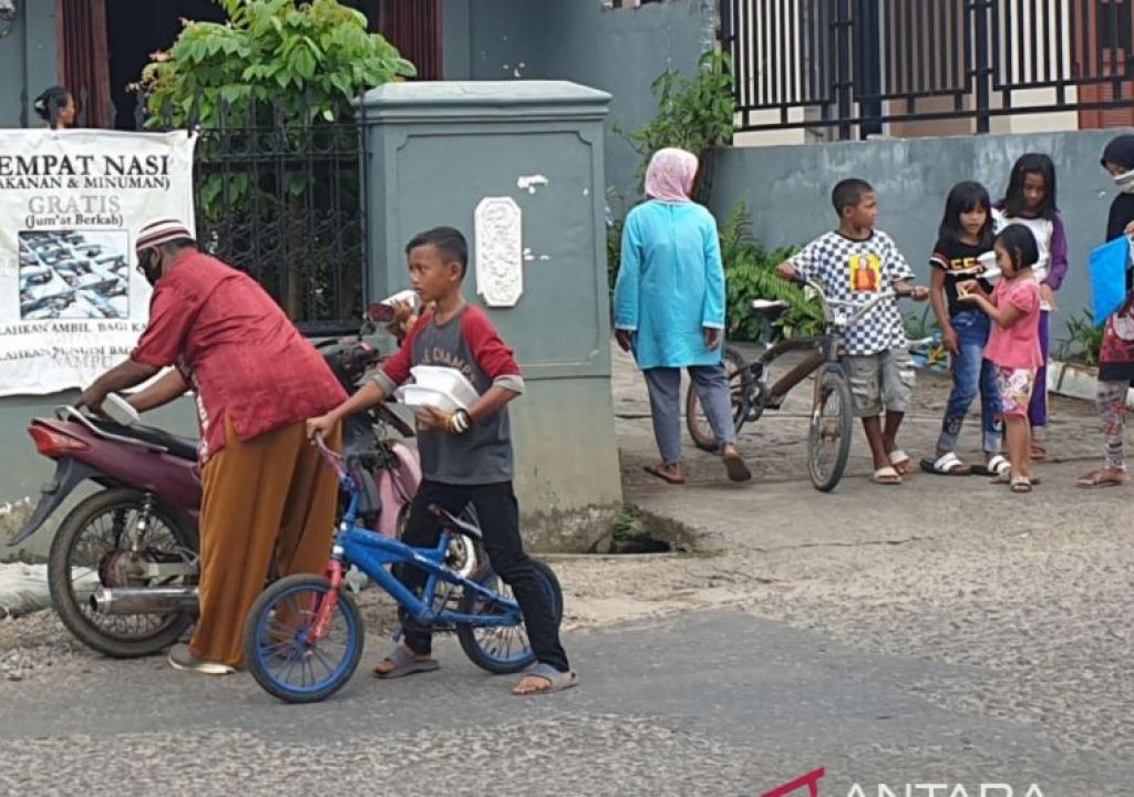 Pengurus Masjid Hingga Ponpes Dapat Sembako dari Baznas Palembang - GenPI.co SUMSEL