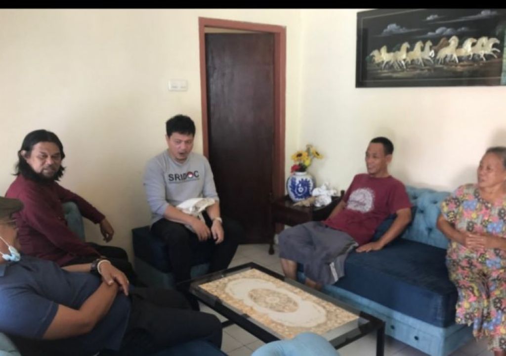 uploads/sumsel/arsip/normal/2022/04/19/sejumlah-seniman-dan-budayawan-di-kota-palembang-melakukan-cbcx.jpg - GenPI.co SUMSEL