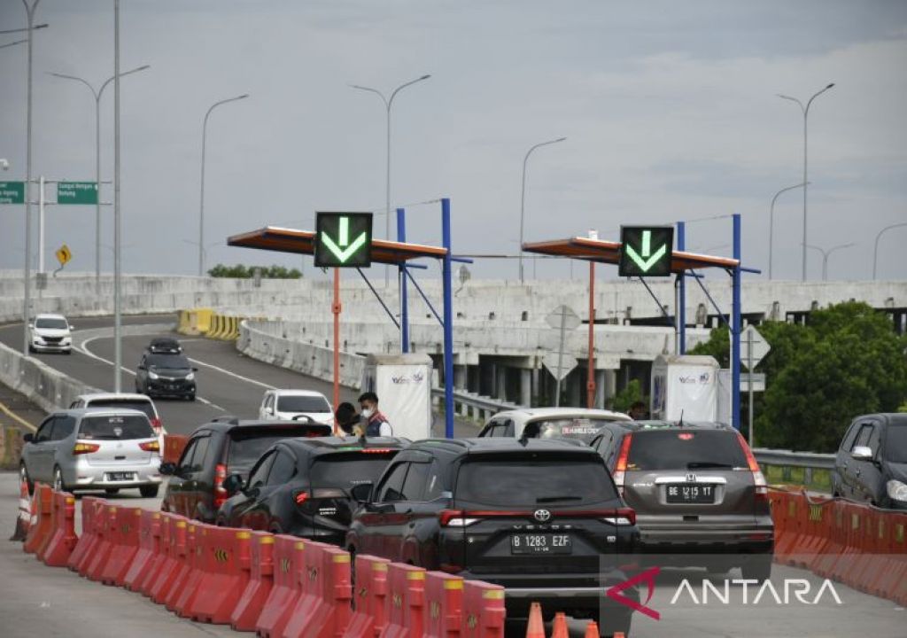 PT WST: 7.160 Kendaraan Pemudik Melintasi GT Kramasan ke Lampung - GenPI.co SUMSEL