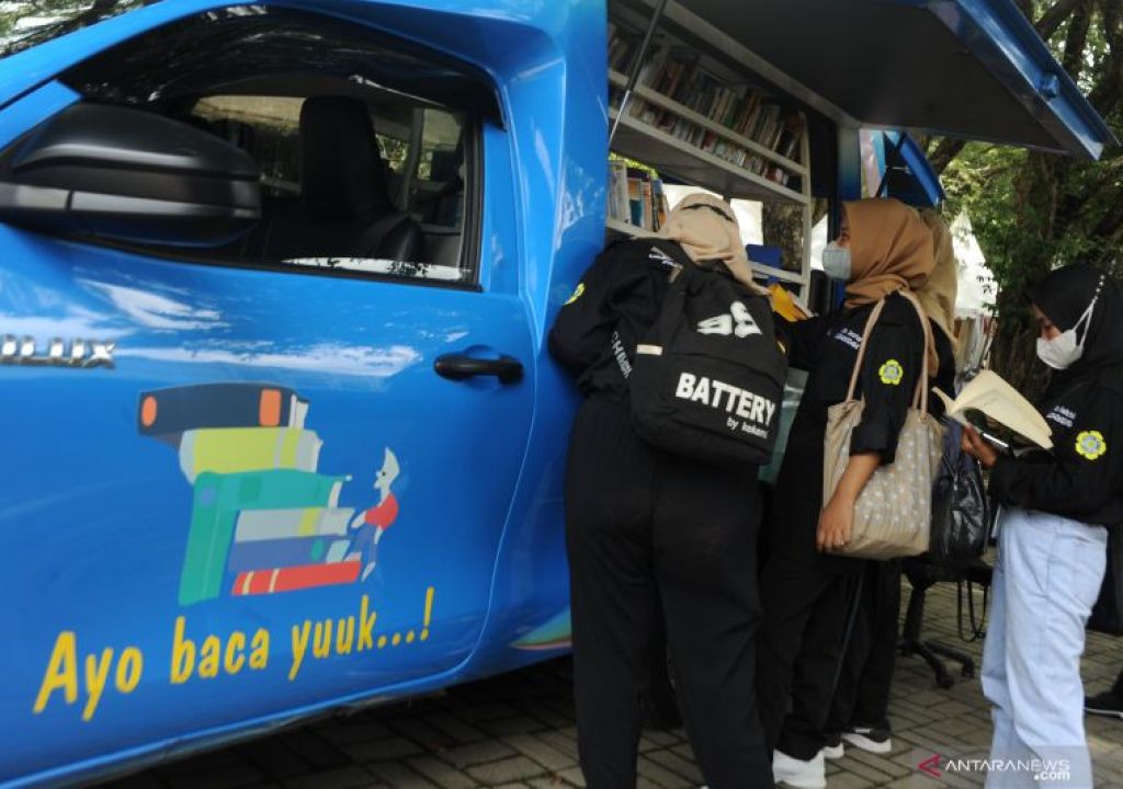 Tingkatkan Minat Baca, Palembang Optimalkan Perpustakaan Keliling - GenPI.co SUMSEL