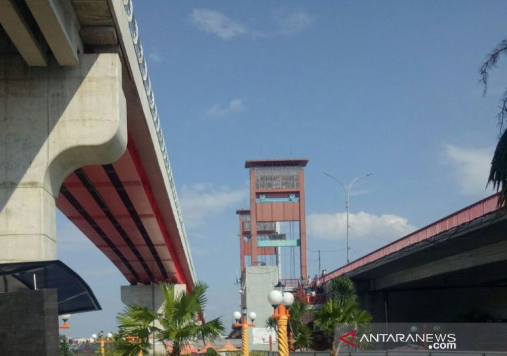 Polisi Tutup Jembatan Ampera Pada Malam Tahun Baru 2023 - GenPI.co SUMSEL