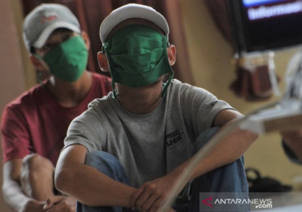Warga Palembang Diminta Pakai Masker Saat di Luar Ruangan - GenPI.co SUMSEL
