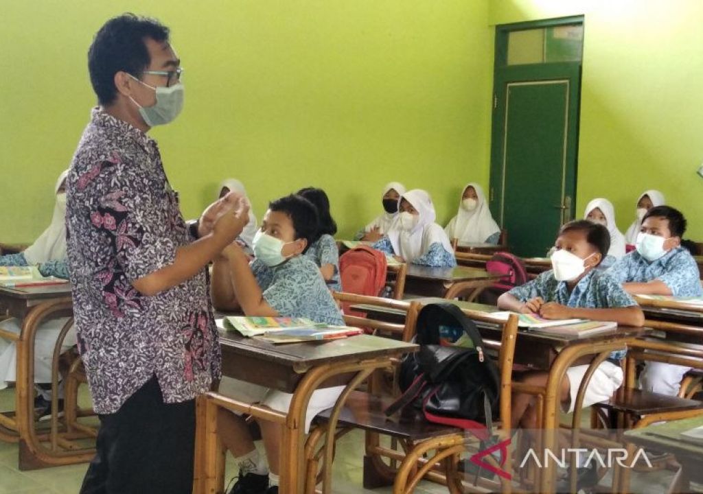 Dapat Jalur Prioritas P3K, Ratusan Guru Honorer di OKU Bahagia - GenPI.co SUMSEL