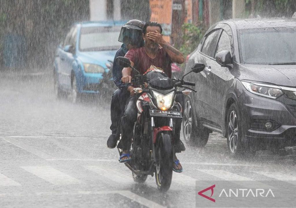 BMKG Peringatkan Sumsel, Seluruh Wilayah Berpotensi Diguyur Hujan - GenPI.co SUMSEL