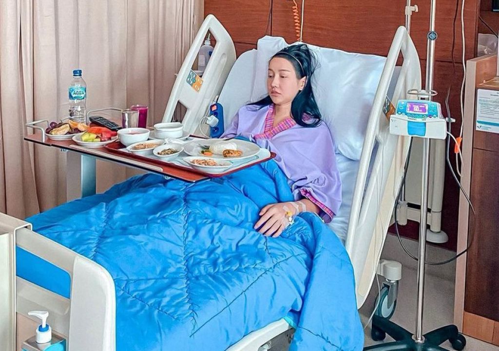 Dirawat di Rumah Sakit, Lucinta Luna Ungkap Penyakitnya - GenPI.co SUMSEL