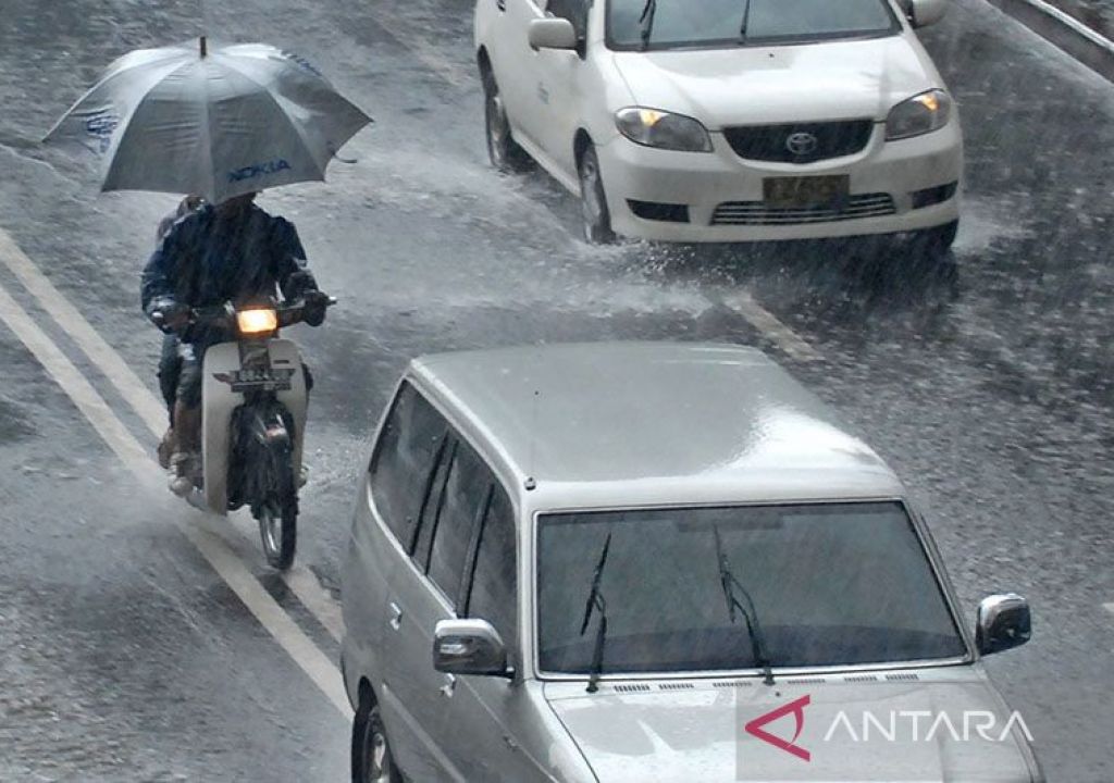 Cuaca Sumsel Hari Ini: Hujan Sedang-Deras Landa Sejumlah Wilayah - GenPI.co SUMSEL