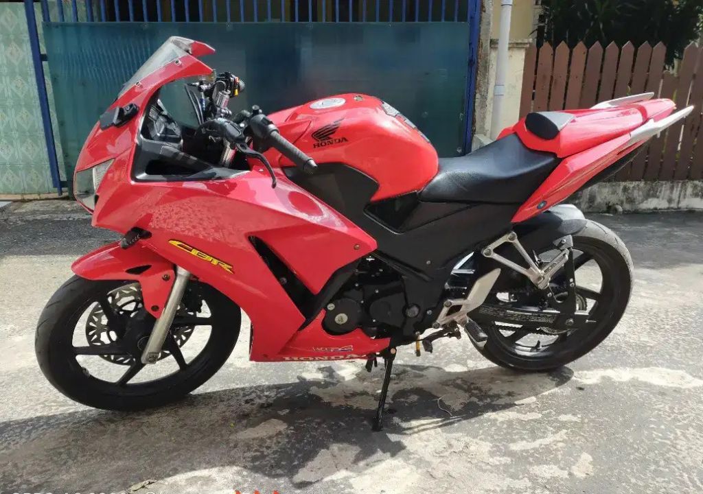 Motor Bekas Murah di Palembang: Honda CBR 2014 Rp 17,5 Juta - GenPI.co SUMSEL