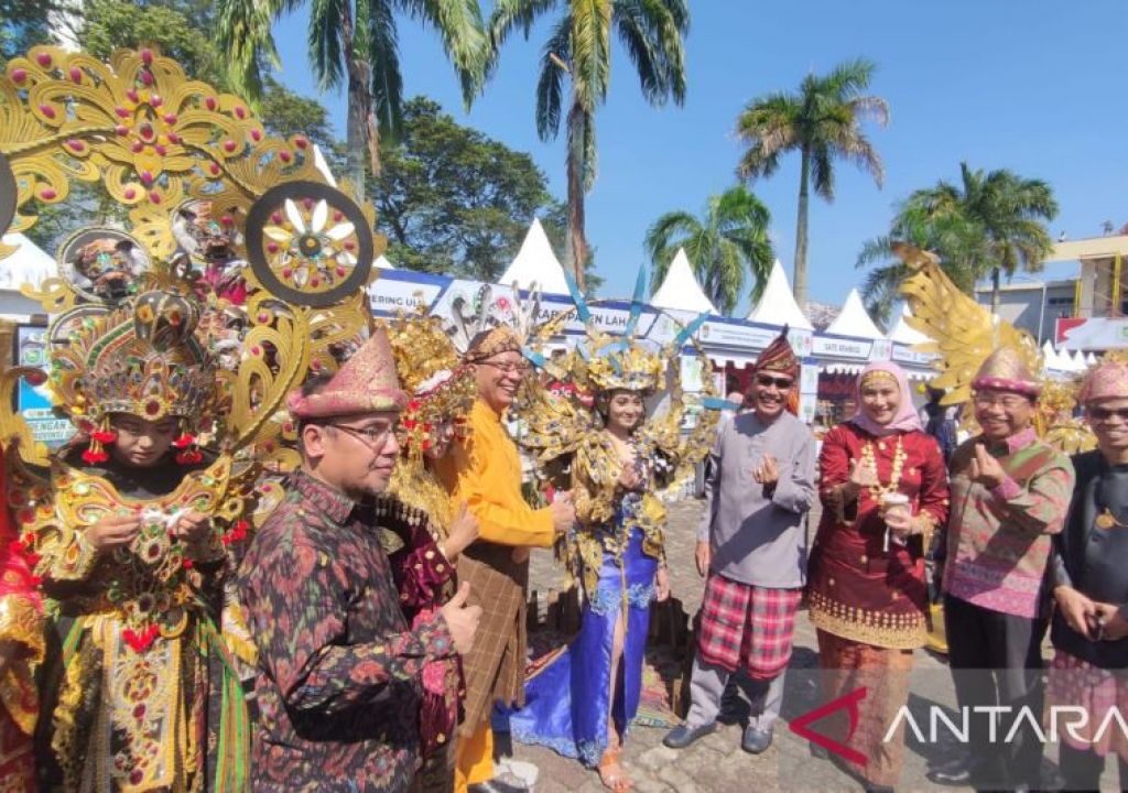 Libur Panjang, 30 Ribu Wisatawan Domestik Kunjungi Sumsel - GenPI.co SUMSEL