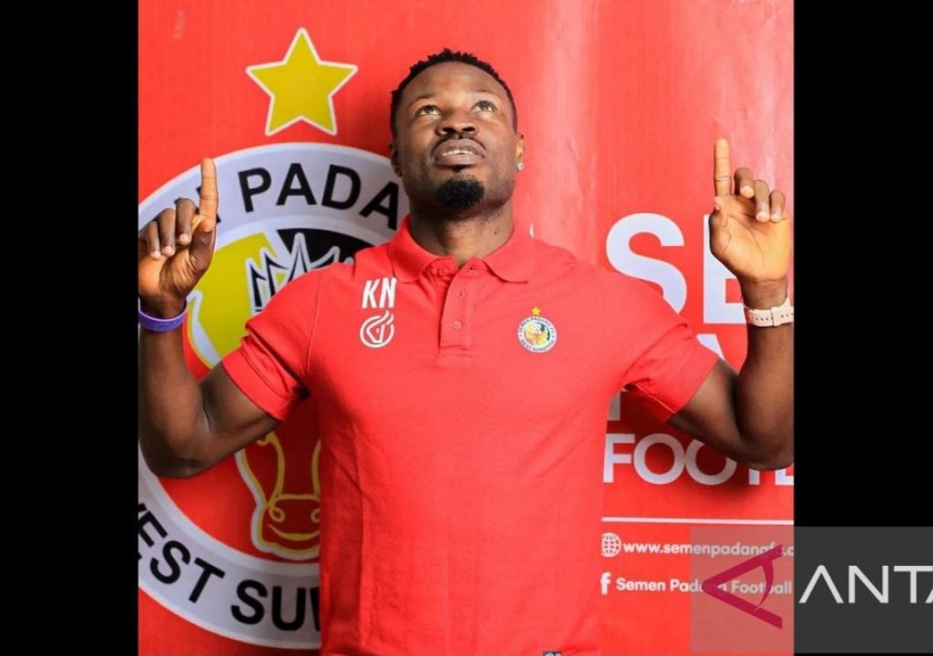 Rekrut Striker Asal Nigeria, Semen Padang FC Penuhi Kuota Pemain Asing - GenPI.co SUMSEL