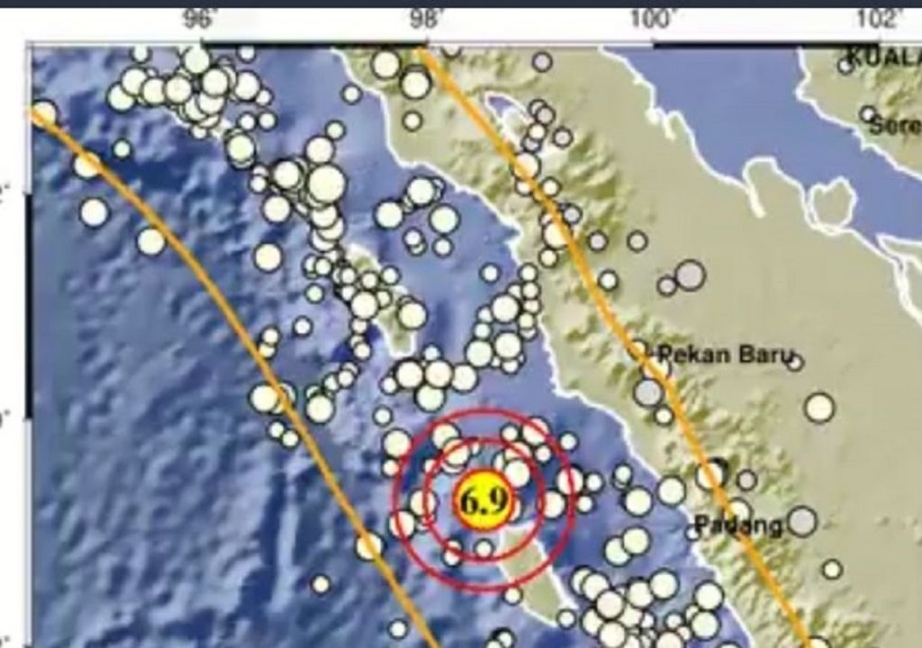 Gempa Dangkal Magnitudo 6,7 Guncang Nias Selatan - GenPI.co SUMUT