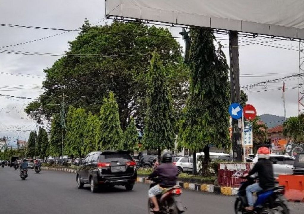 Pak Wali Kota, Banyak Parkir Liar di Padang Sidempuan - GenPI.co SUMUT