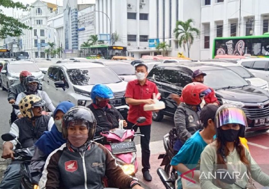 Selasa Sore, PDI Perjuangan Medan Turun ke Jalan - GenPI.co SUMUT