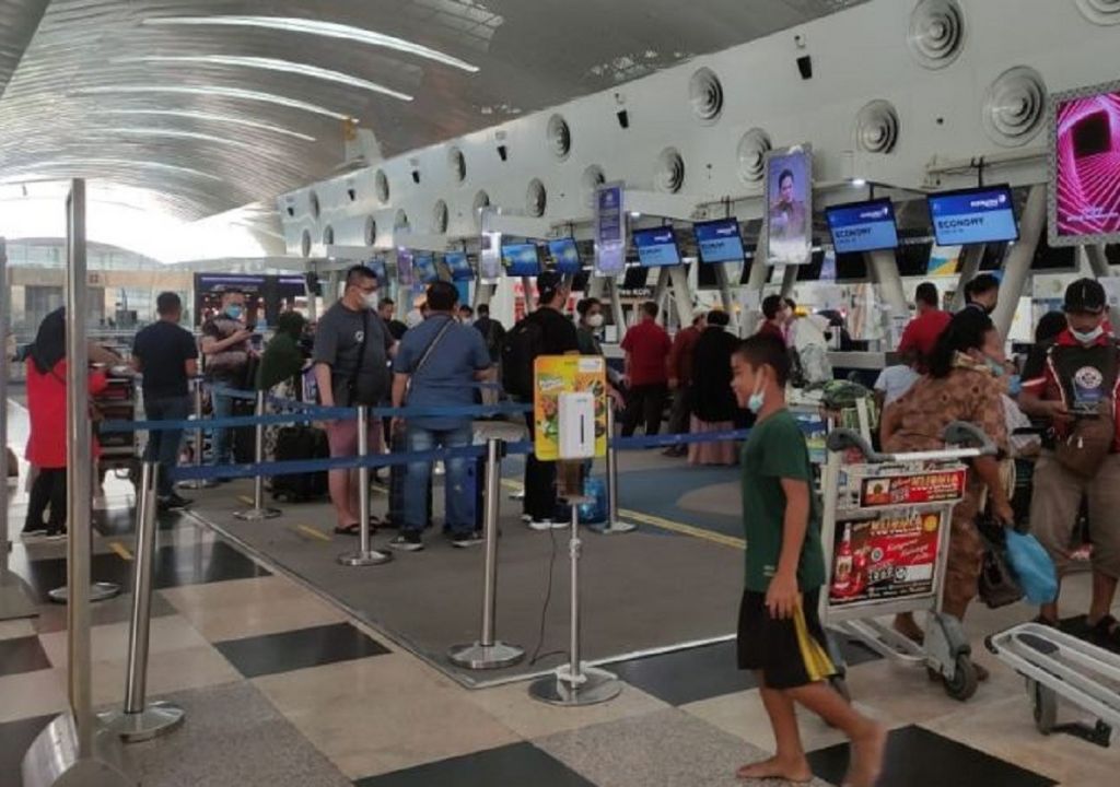 Mudik Lebaran Via Bandara Kualanamu Makin Padat - GenPI.co SUMUT