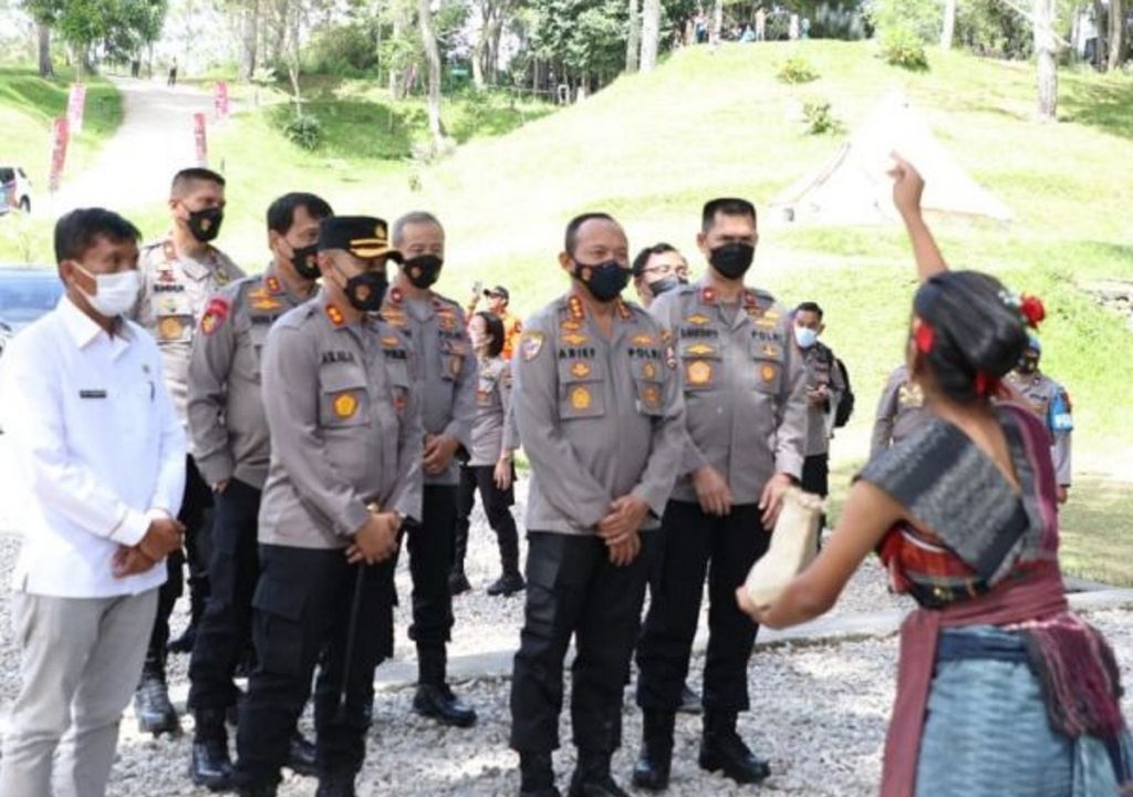 Kagumi Kaldera Danau Toba, Ini Kata Kabaharkam Polri - GenPI.co SUMUT
