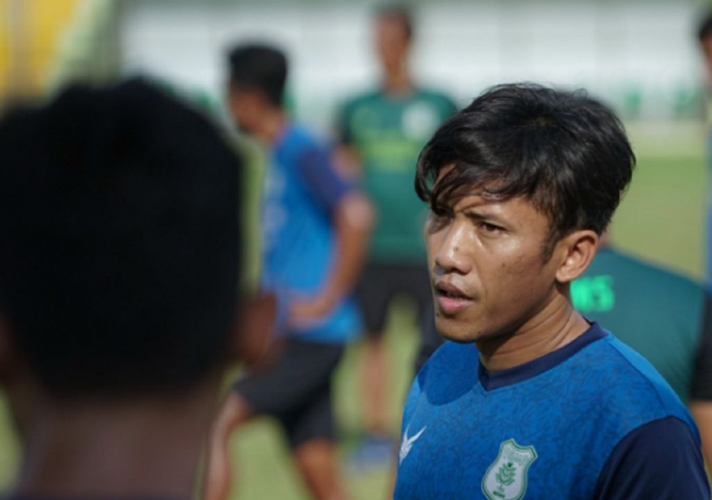 Profil Ahmad Bustomi, Gelandang Baru PSMS Medan - GenPI.co SUMUT