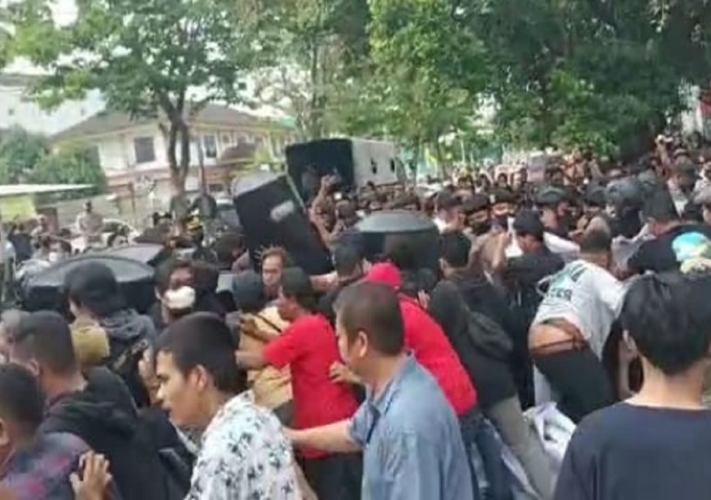 Aktivis Geruduk Polrestabes Medan, Tuntut Hal Ini - GenPI.co SUMUT