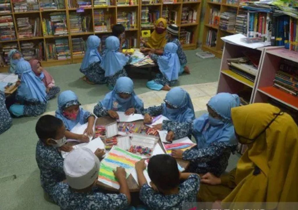 Legislator Ini Soroti Kondisi Perpustakaan di Medan - GenPI.co SUMUT