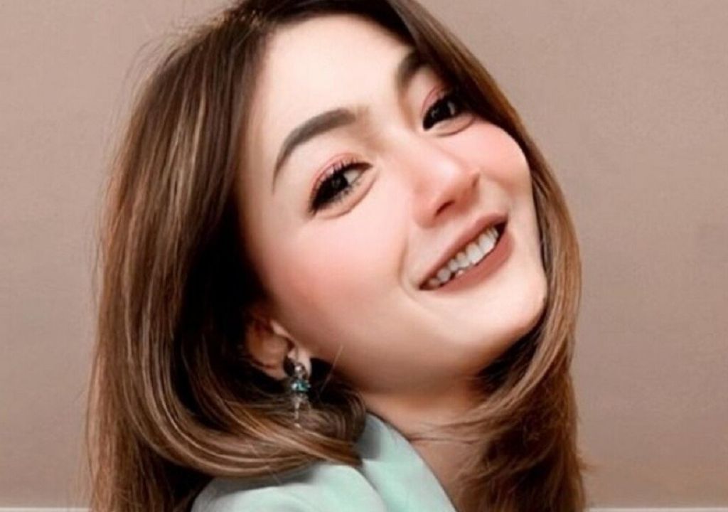 Riesca Rose Minta Maaf ke Nathalie Holscher Gegara Ini - GenPI.co SUMUT