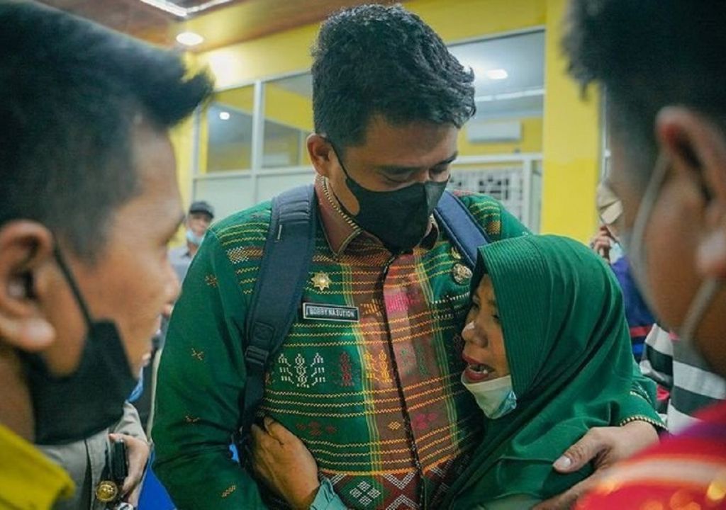 Bobby Nasution Tinggalkan Balai Kota 3 Bulan, Kenapa? - GenPI.co SUMUT