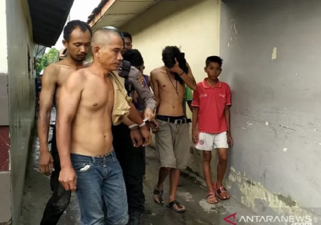 Gerebek Kampung Narkoba di Deli Serdang, Ini Hasilnya - GenPI.co SUMUT