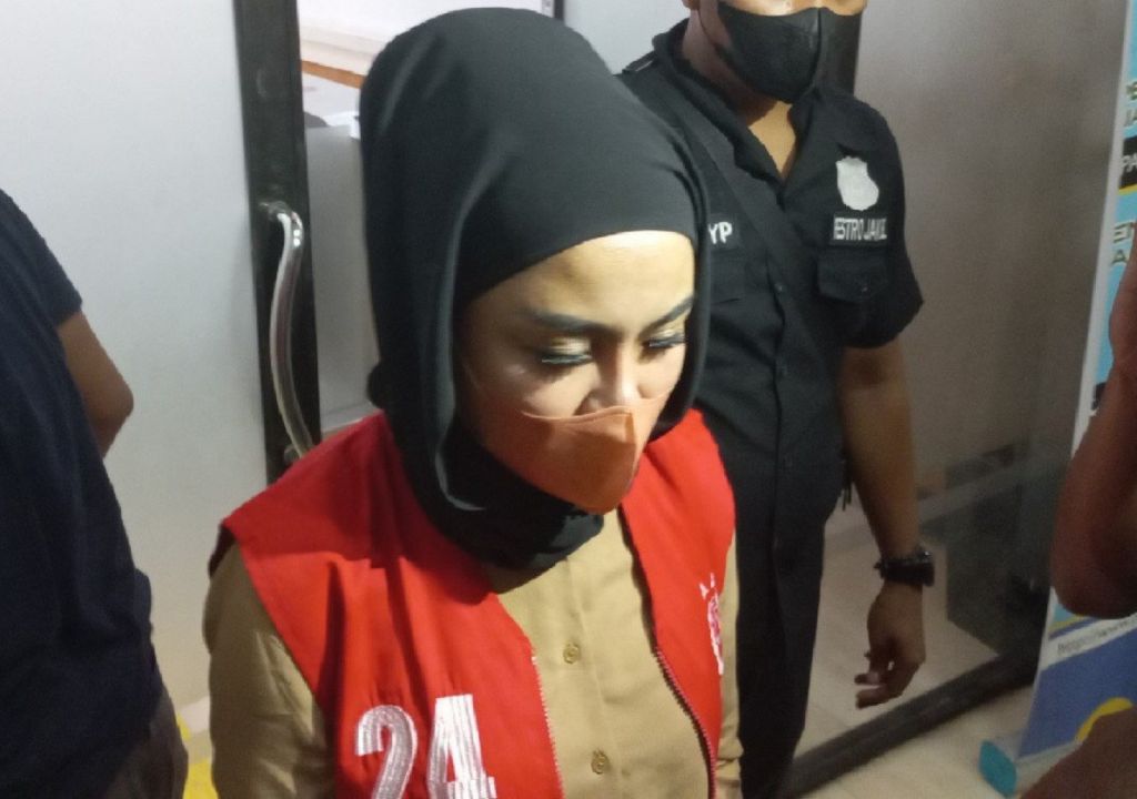 Jalani Sidang, Medina Zein Dituntut 1 Tahun Penjara - GenPI.co SUMUT