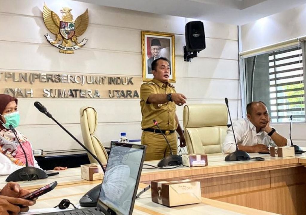 Aulia Rachman Kesal, PLN Tak Transparan Soal PPJU - GenPI.co SUMUT