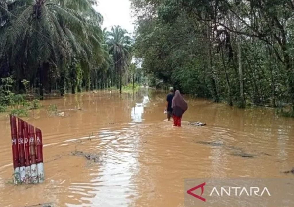9 Desa di Pantai Barat Mandailing Natal Terendam Banjir - GenPI.co SUMUT